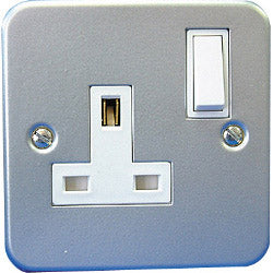 Dencon 13A, 1 Gang Switch Socket